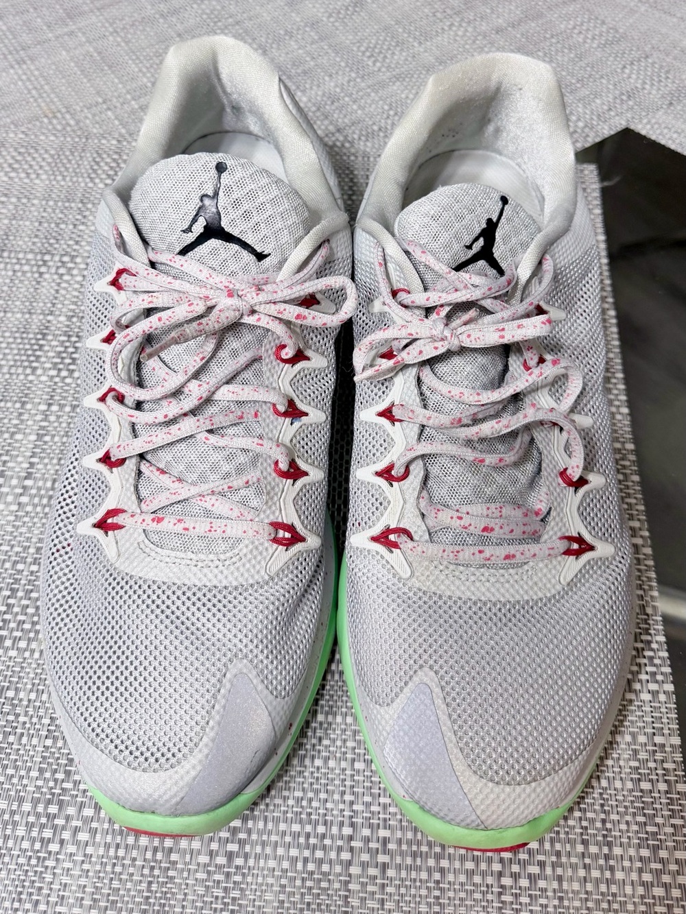 Jordan Men Light Gray and Green Running Shoes